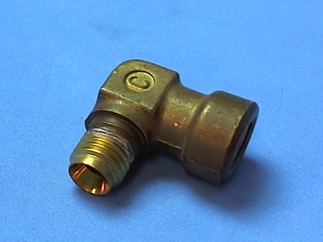 300-8-2 Beechcraft - Elbow - Cabin Oxygen